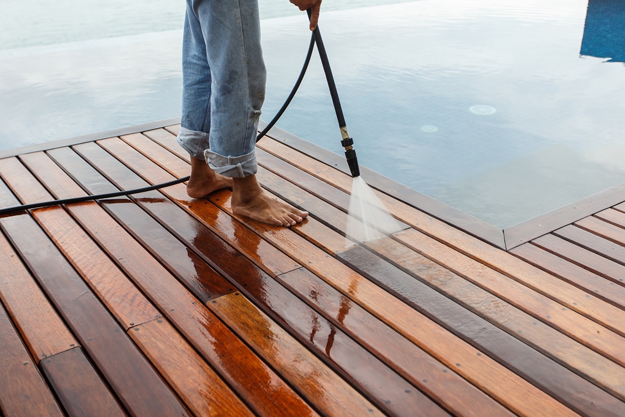 How To Clean A Composite Deck 3